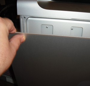 DSCF0013 Close up the computer by repositioning the side panel and closing the latch on the rear of the computer.